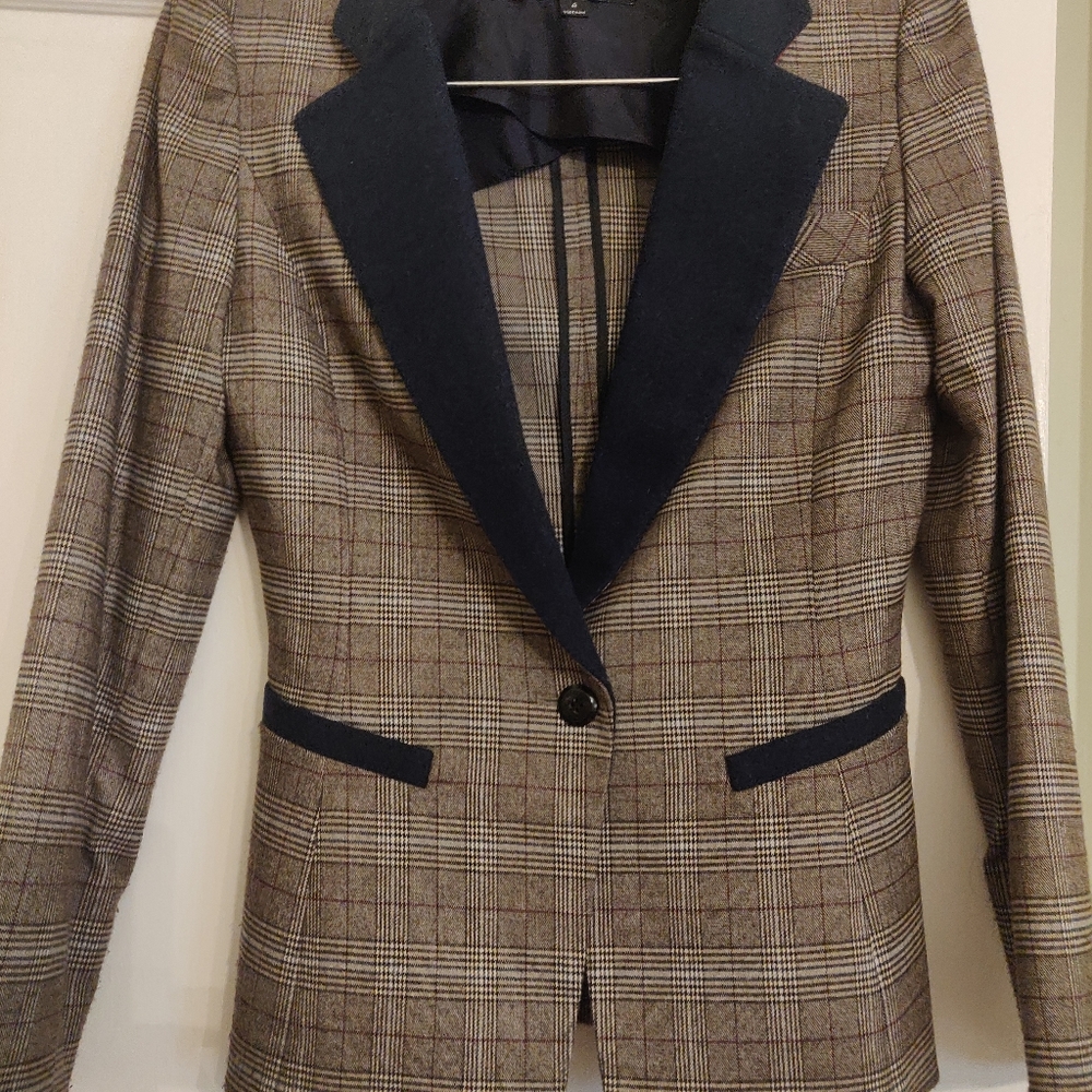 Tahari women's jacket - Picture 2 of 7